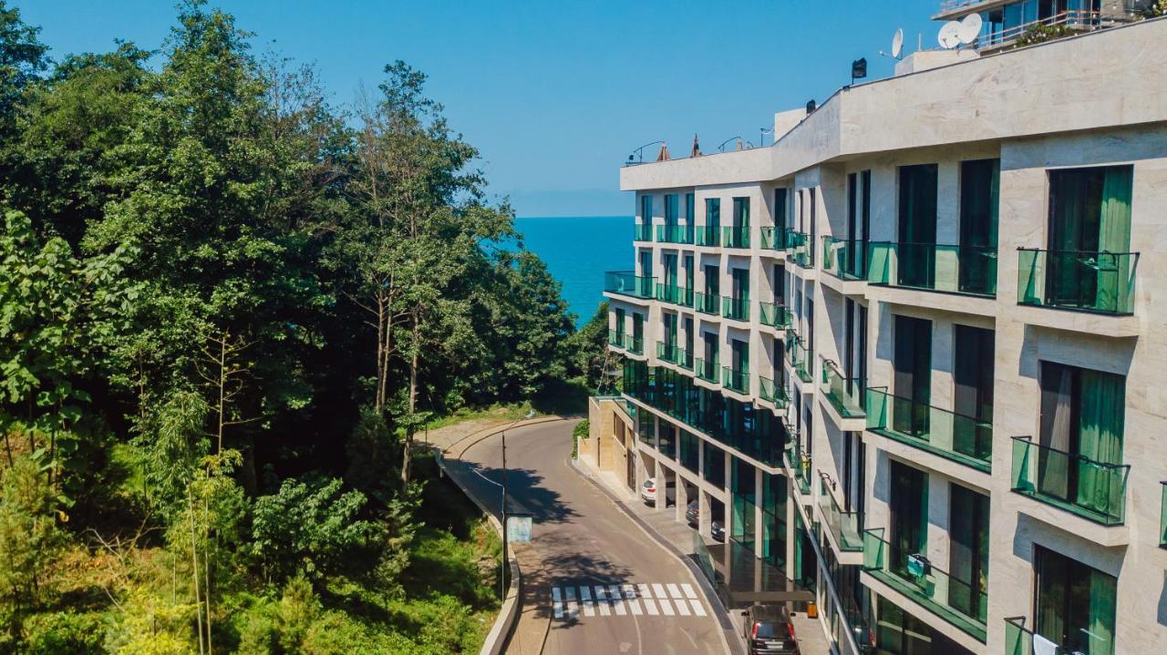 Capo Verde Hotel Batumi Exterior photo